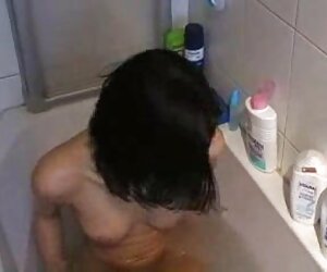 Người mẫu với đàn jav sakai momoka hồi titpos trong thiên nhiên