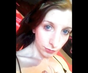 Thiếu nữ trẻ, chơi sex jav teacher với một con ngựa