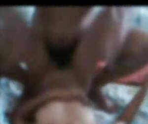 Họ phim sex megu fujiura gắn các cậu bé để bàn và đánh bại anh ta.