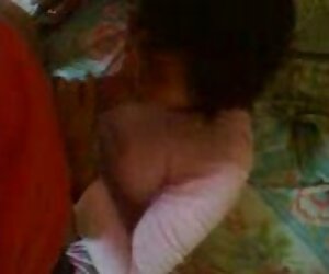 Lính xử lý cô gái trang sex jav hay trẻ trong bộ quân phục