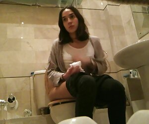 Cô gái với xuyên trên nắp tích web sexx hay cực ấm lên với các chàng trai