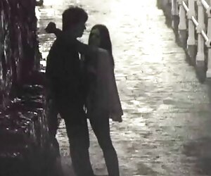 Cô gái đáng hay jav yêu bằng nhỏ giữa hai chân cô ấy
